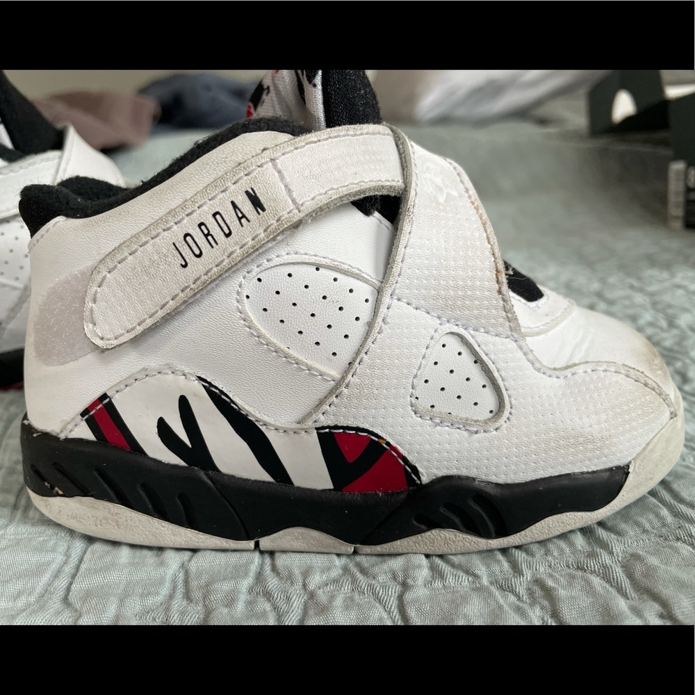 Jordan 8 retro toddler sneakers